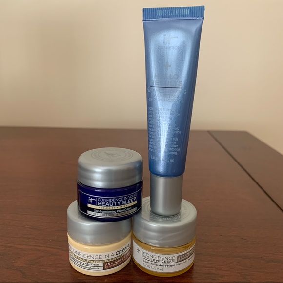 NWT IT Cosmetics Bundle Skin Care Deluxe Mini Travel Set - Picture 13 of 14